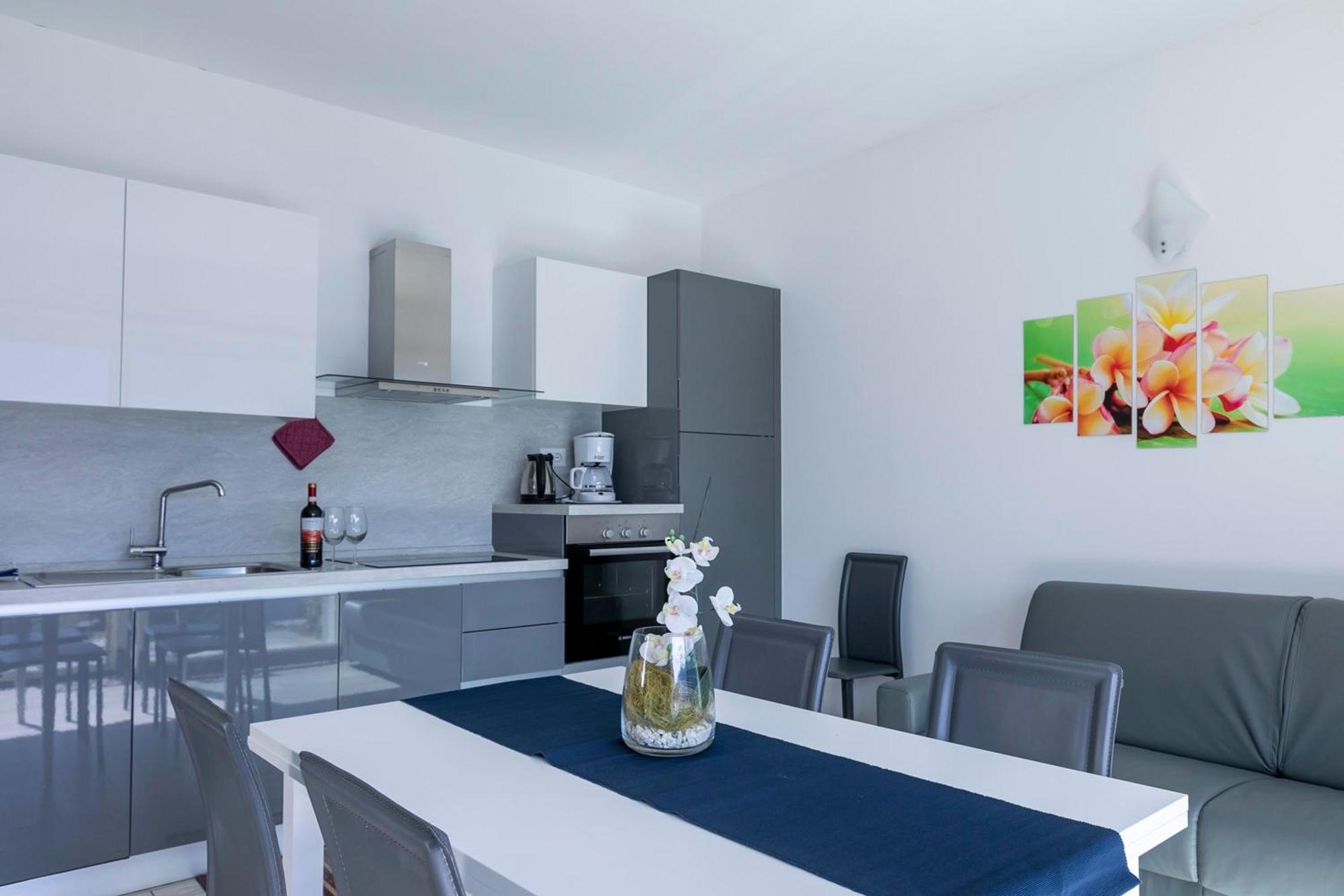 La Collinetta Apartments Vercana Exterior photo